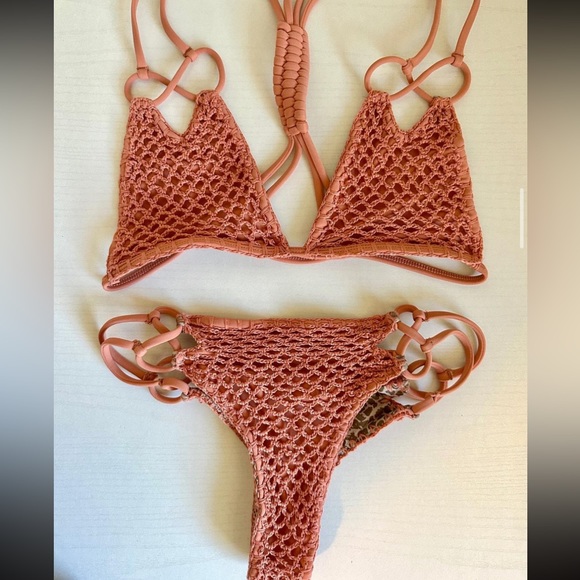 ACACIA CROCHET SET - Picture 1 of 1